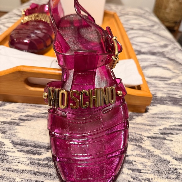 Moschino Jelly Sandals - Picture 4 of 7